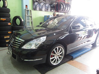 TRACMAX 235/35/19 รุ่น F105