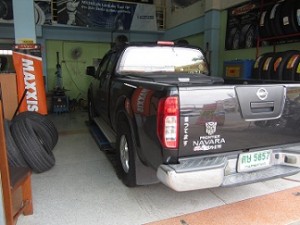 BRIDGESTONE  265/70/16  รุ่น  840