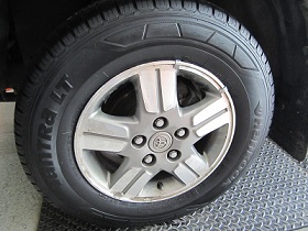 HANKOOK รุ่น RA18 LT215/70R15 HANKOOK รุ่น RA18 LT215/70R15